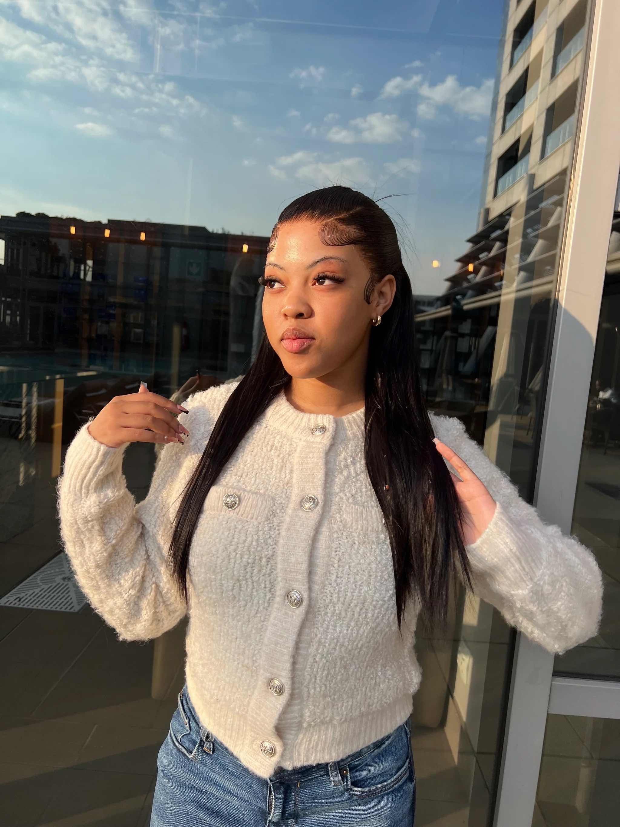 16” Peruvian straight hair