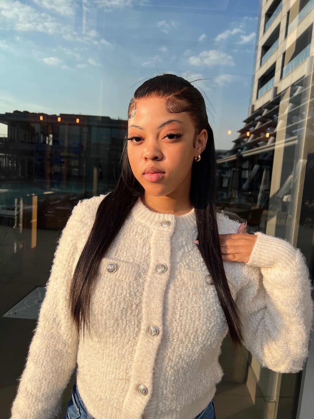 16” Peruvian straight hair